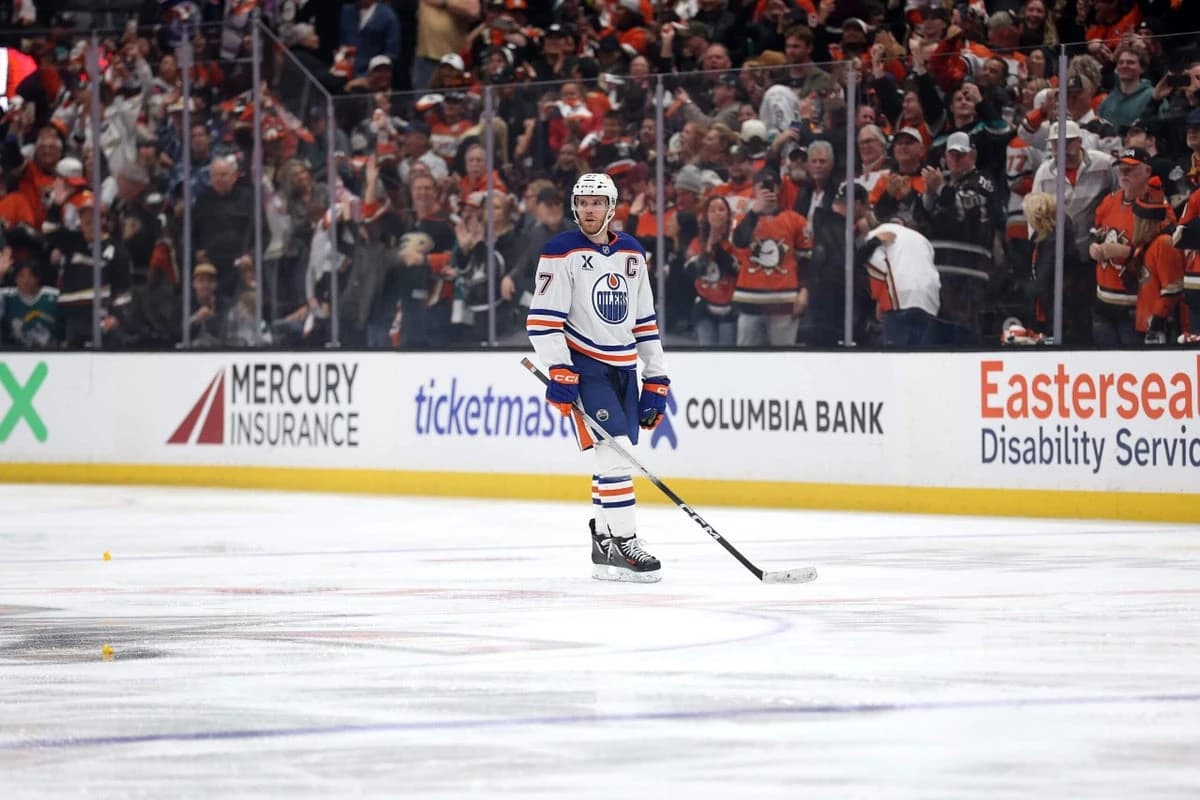 NHL playoffs Concern-o-Meter: Favored Oilers, Lightning on the brink of elimination