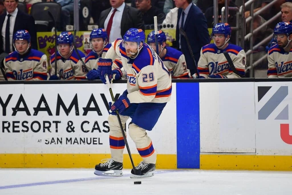 NHL roundup: Leon Draisaitl logs 4 assists as Oilers storm past Ducks