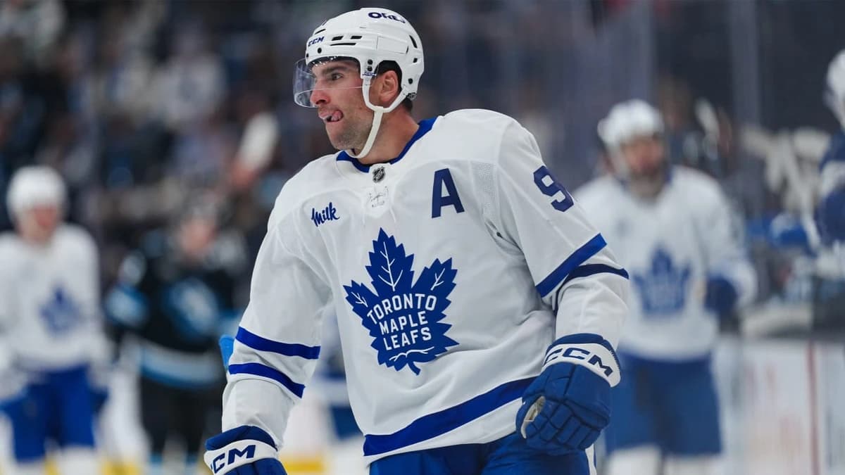 NHL Status Report: Tavares week to week for Maple Leafs