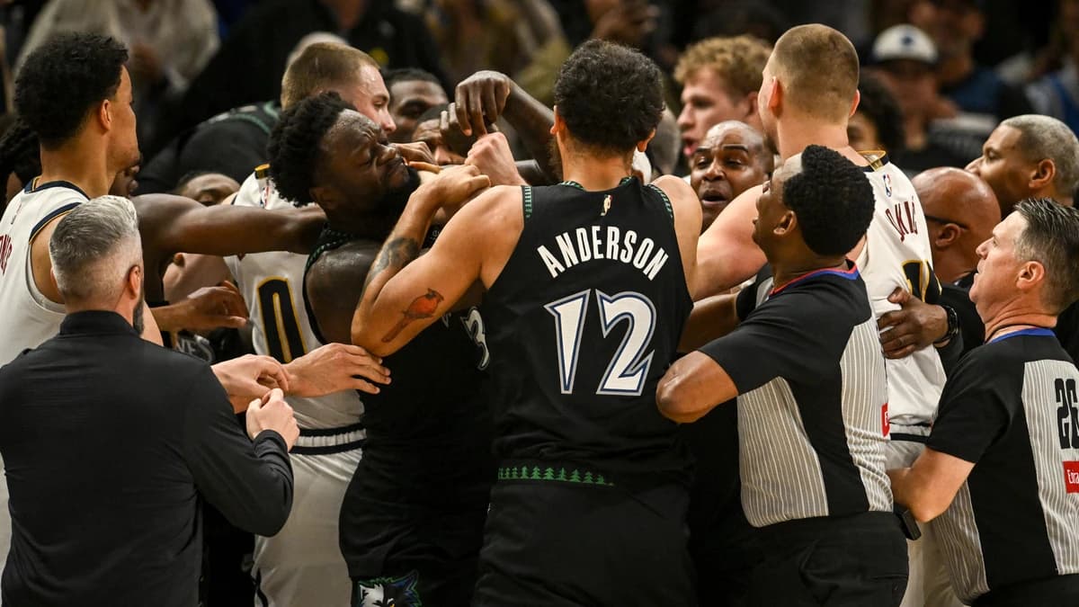 Nikola Jokić, Julius Randle fined, but not suspended after scuffle in Timberwolves-Nuggets Game 4