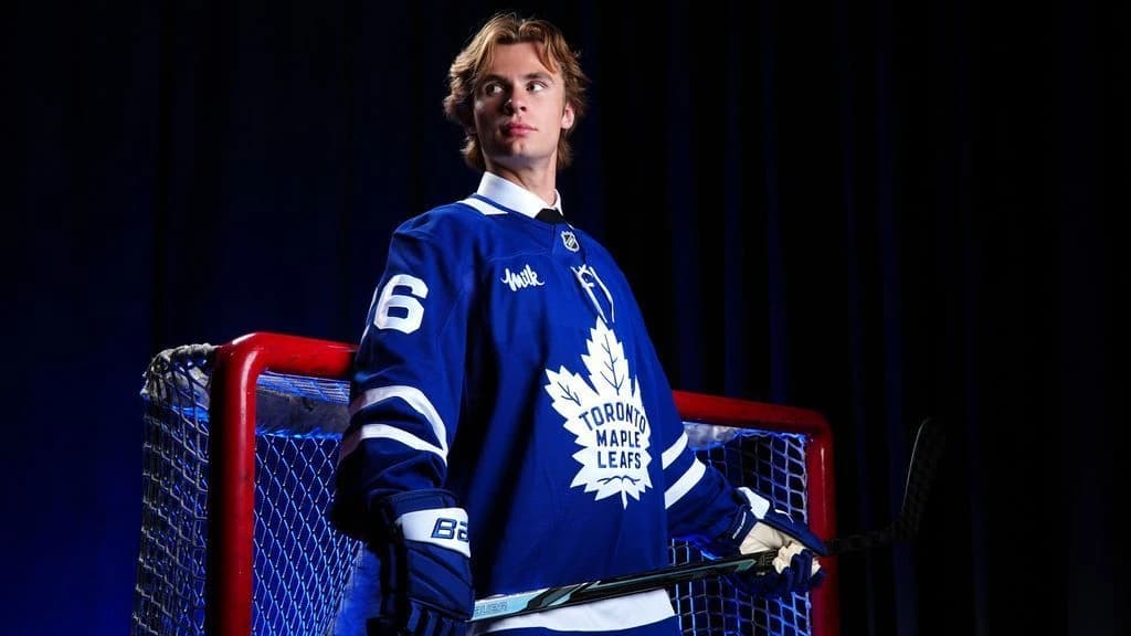 No. 1 2026 NHL draft pick Gavin McKenna sets rookie season goals