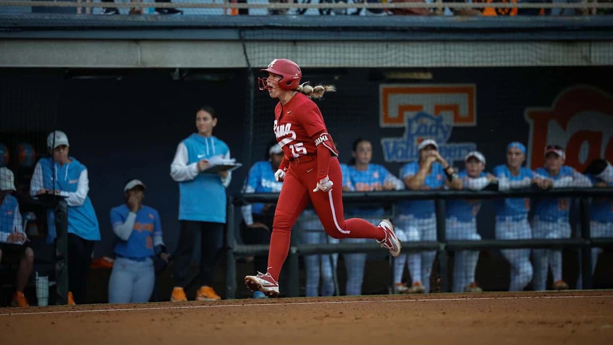 No. 2 Alabama Softball Crushes No. 9 Tennessee to Win Series Opener