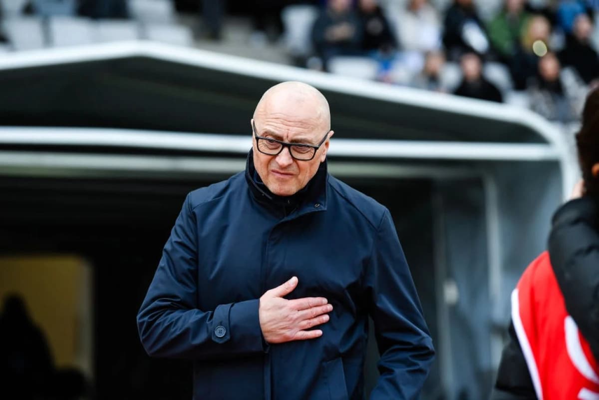 „Noi îi facem Messi sau Ronaldo!” Leo Grozavu, discurs dur după 2-5 cu Dinamo