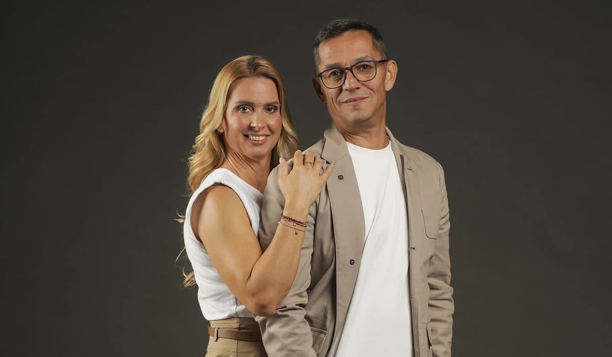 Nouă cupluri de vedete sunt pregătite pentru cea mai tare aventură a vieții lor – Power Couple, sezo