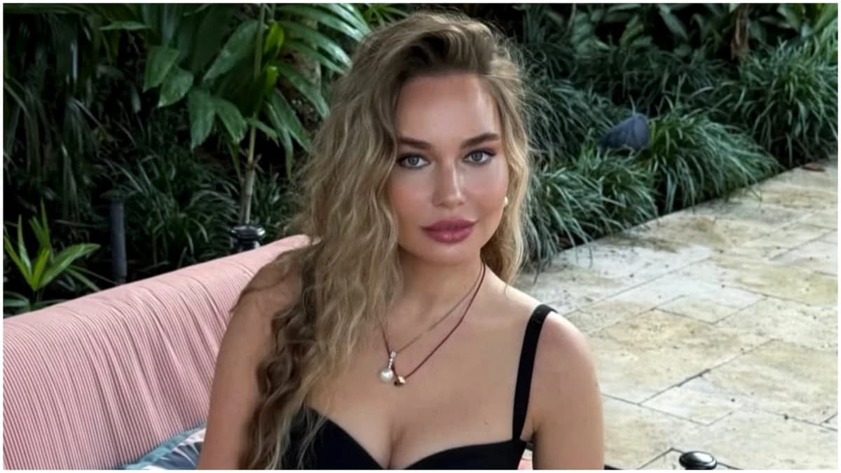 O femeie din Rusia a cucerit Everestul fără tub de oxigen. Puțini știu că este soția unui celebru sp