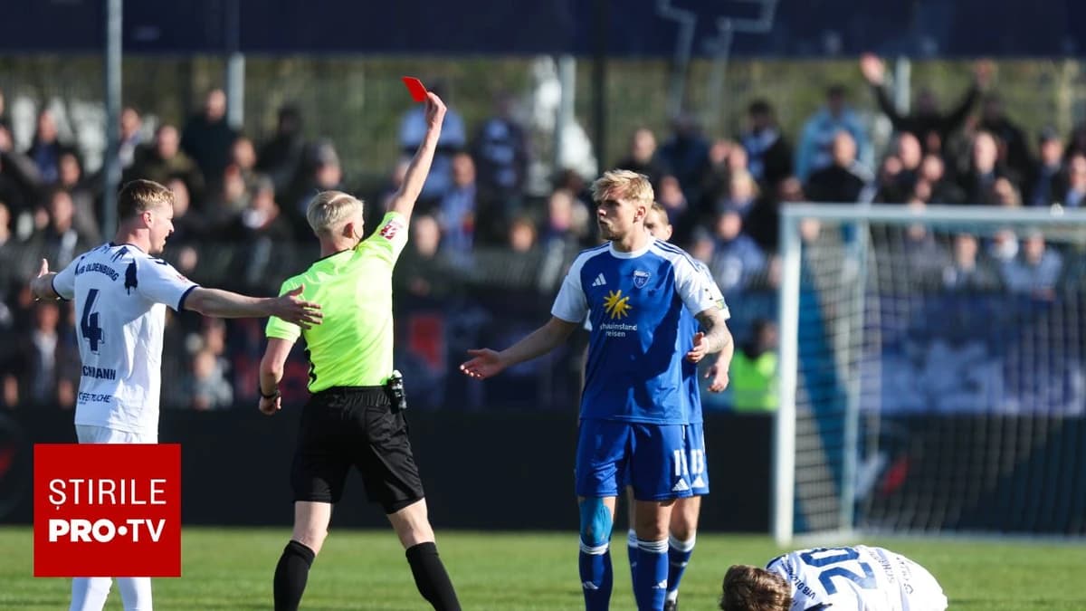 O nouă regulă dură în fotbal: Jucătorii care își acoperă gura când vorbesc vor primi cartonaș roșu.