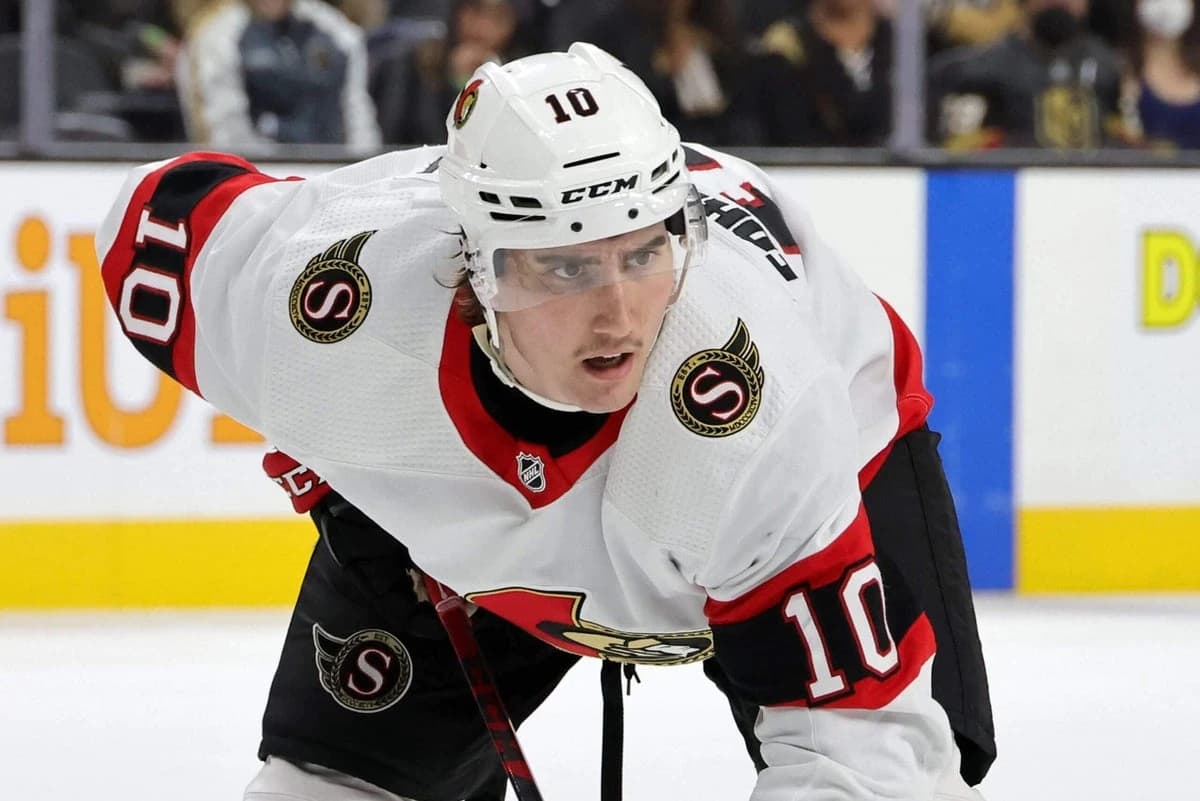 Oilers sign Alex Formenton, acquitted Hockey Canada player, to 1-year contract