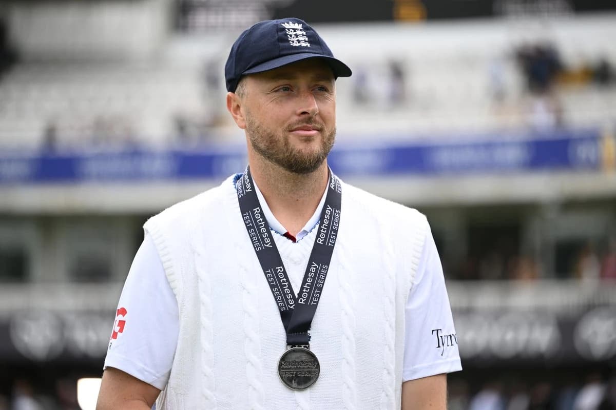 Ollie Robinson emerges as injury doubt for second Test against New Zealand as England call up uncapp
