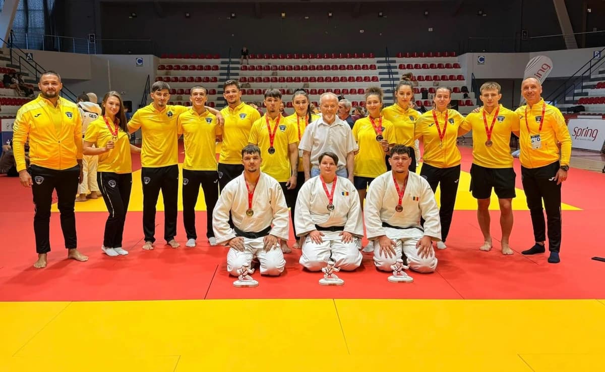 Opt medalii pentru judoka români la Campionatele Europene Universitare de Combat
