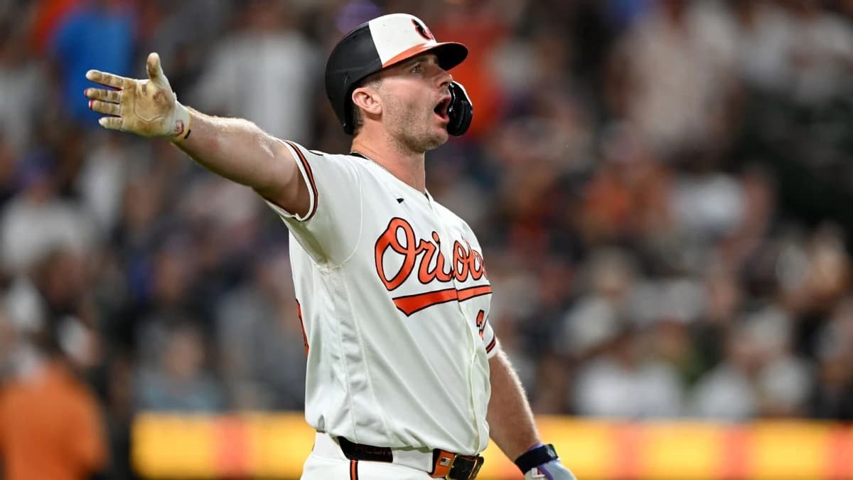 O's bash MLB technology after near-HR ruled foul