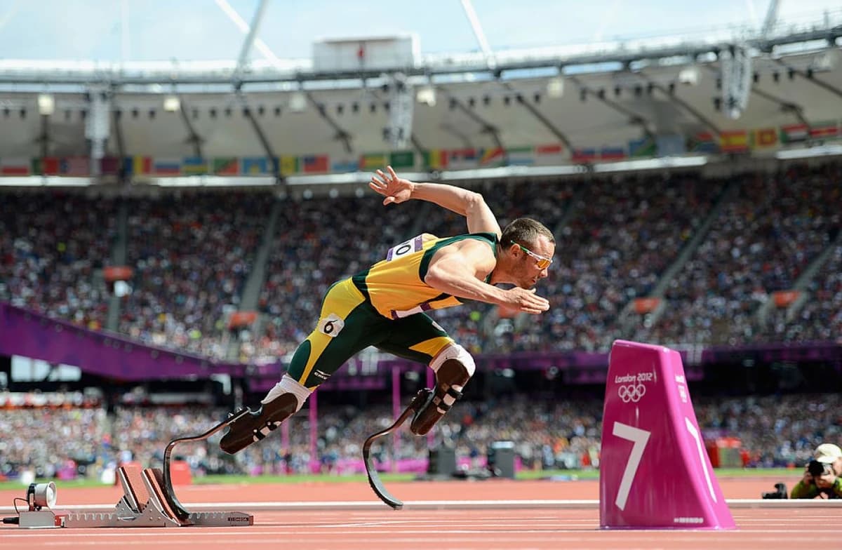 Oscar Pistorius s-a întors în sport. La ce competiții participă campionul paralimpic condamnat pentr