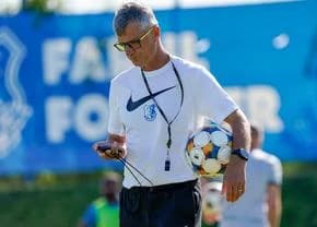 Out de la Farul! » Sabău și Gică Popescu și-au dat acordul: „Am considerat că nu ne ajută la atinger