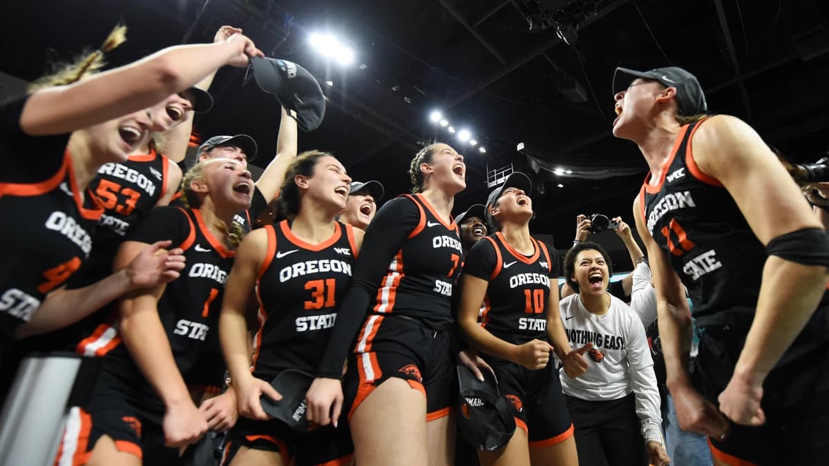 Over 100 women's college basketball players join groundbreaking unionization effort: 'We want one vo