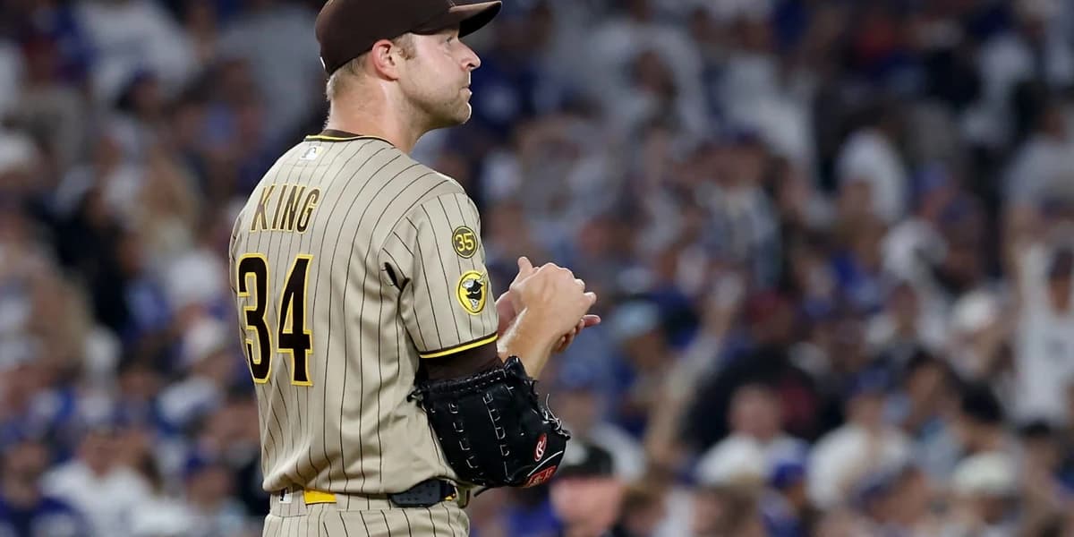Padres lose ground in Wild Card race, but clinch still close within reach