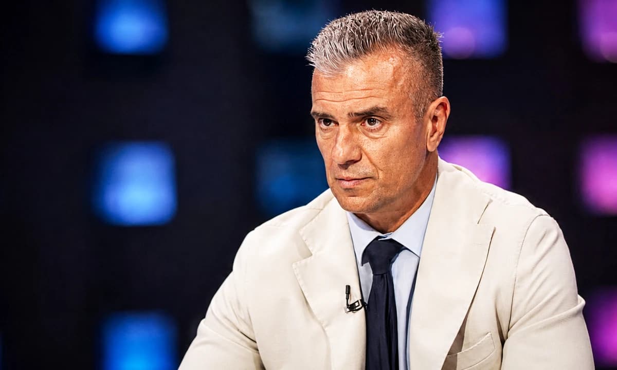 Pancu a confirmat incidentele din Giulești. ”Le dădeau pantofii jos și îi căutau prin buzunare”