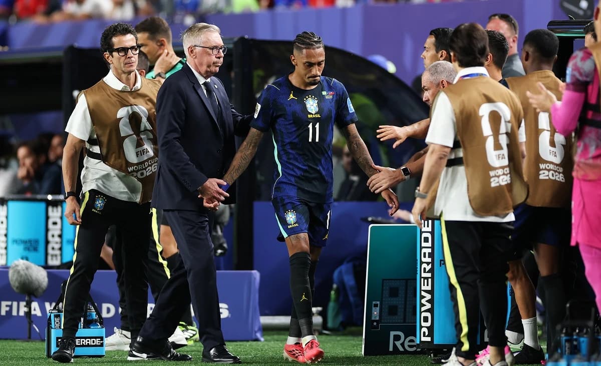 Panică pentru brazilieni și Ancelotti! După Neymar, și Raphinha s-a accidentat la meciul cu Haiti