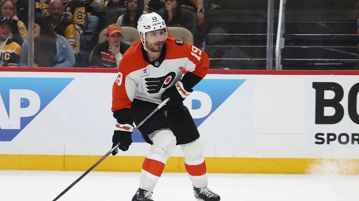 Panthers acquire Garnet Hathaway in a trade with the Flyers