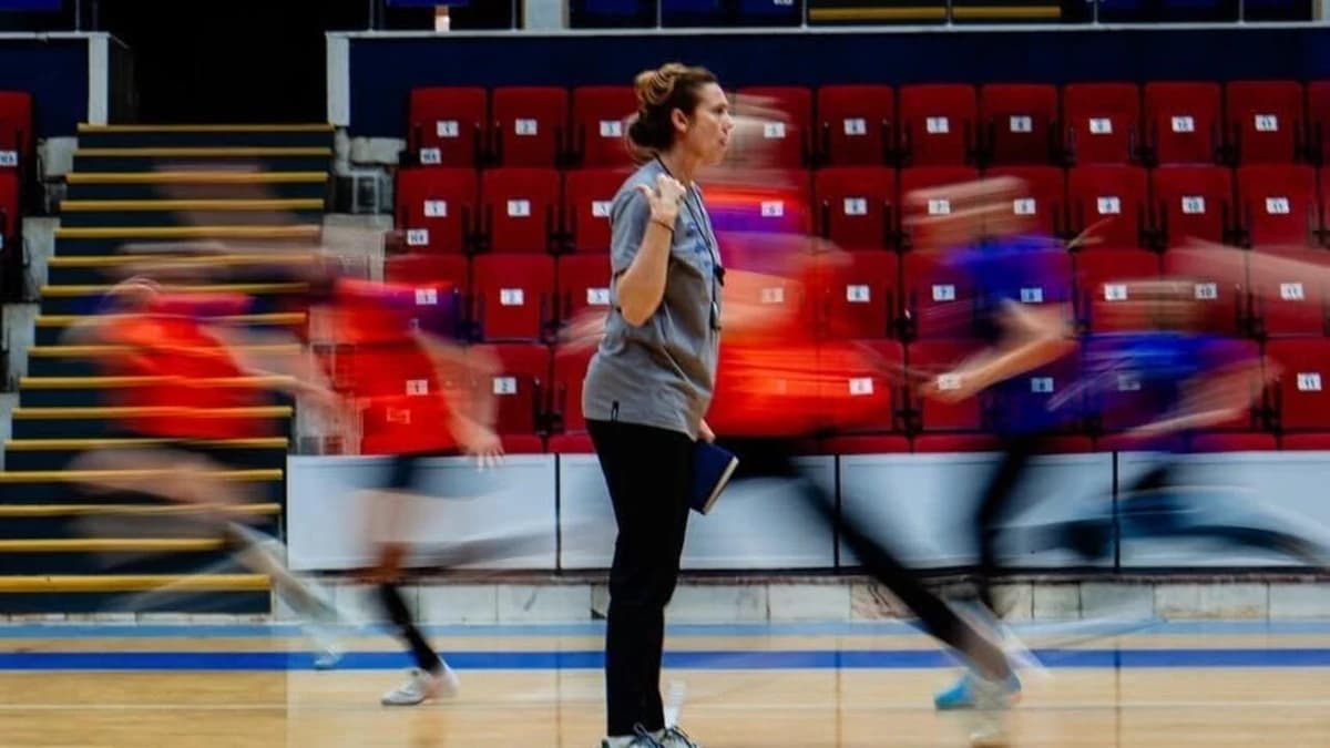 PASTILA DE SPORT - CSM București în Final Four la Budapesta
