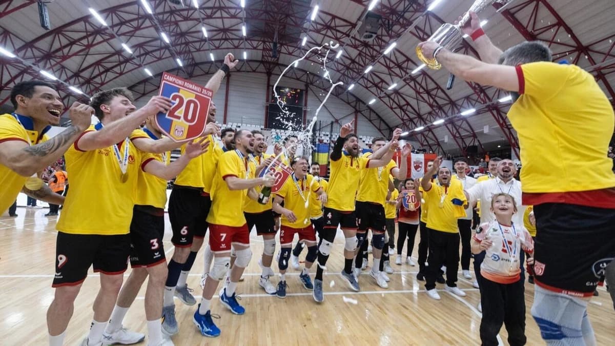 PASTILA DE SPORT - Dinamo, al doilea titlu consecutiv la volei masculin