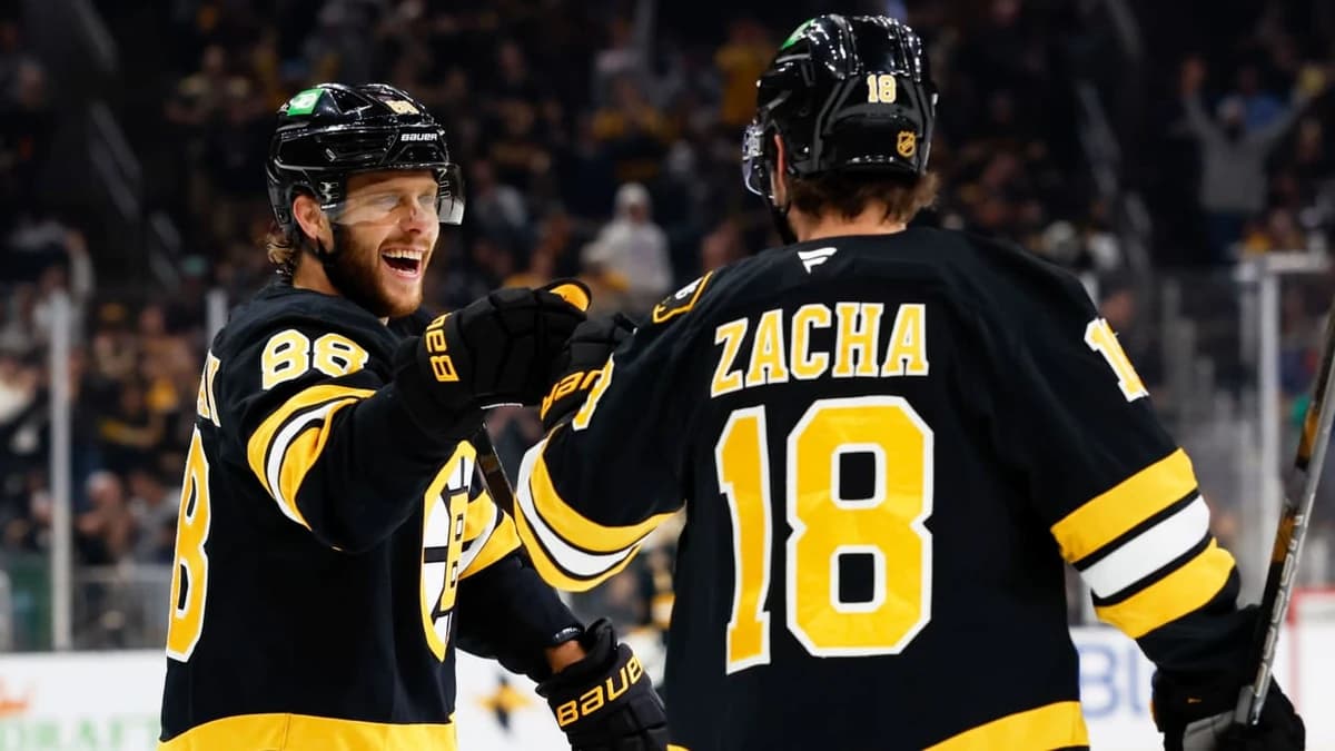 Pastrnak’s first two goals of season, two assists help Bruins cruise past Mammoth