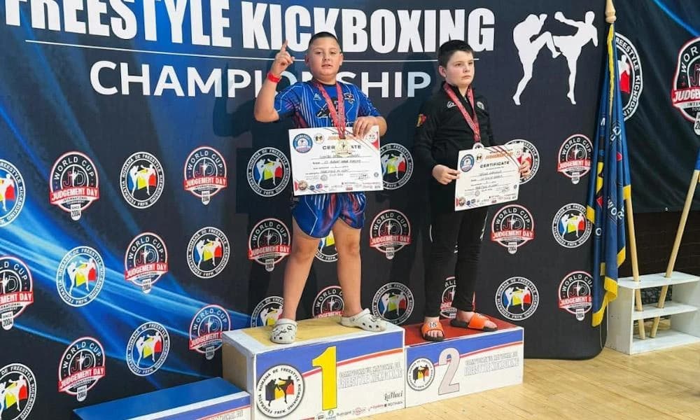 Patrick Alexandru Dumitru, campion mondial la 9 ani, la Freestyle K1 Light