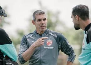 Patru plecări de la Dinamo! „Câinii” fac curățenie în lot » Ce se întâmplă cu jucătorii care nu intr