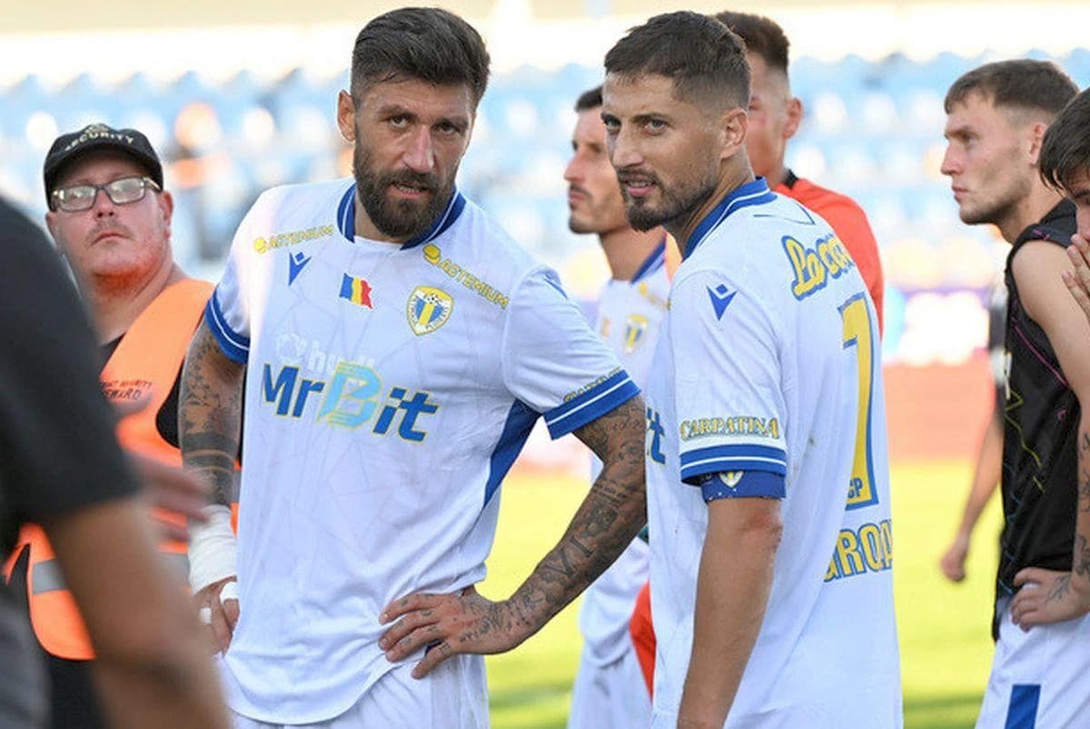 Paul Papp și alți 7 jucători pleacă de la Petrolul! » Insolvența bate la ușă, iar datoriile sunt SF: