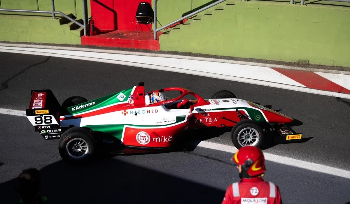 Performanță spectaculoasă pentru un român în Formula 4: va pleca din pole position la Vallelunga