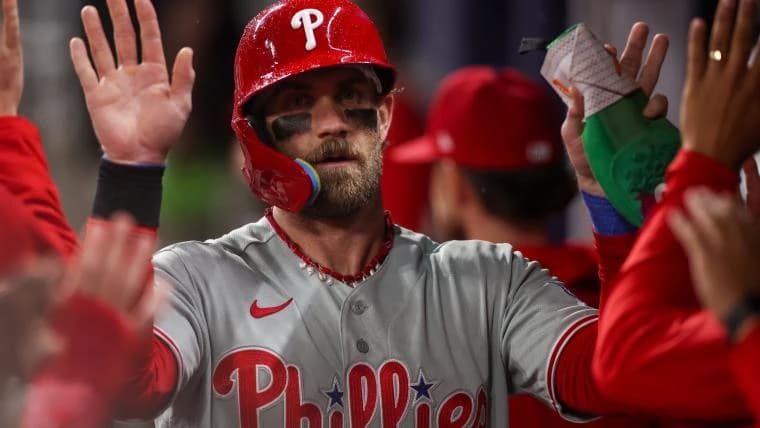 Phillies' Bryce Harper joins Trea Turner with fun history after hitting for the cycle
