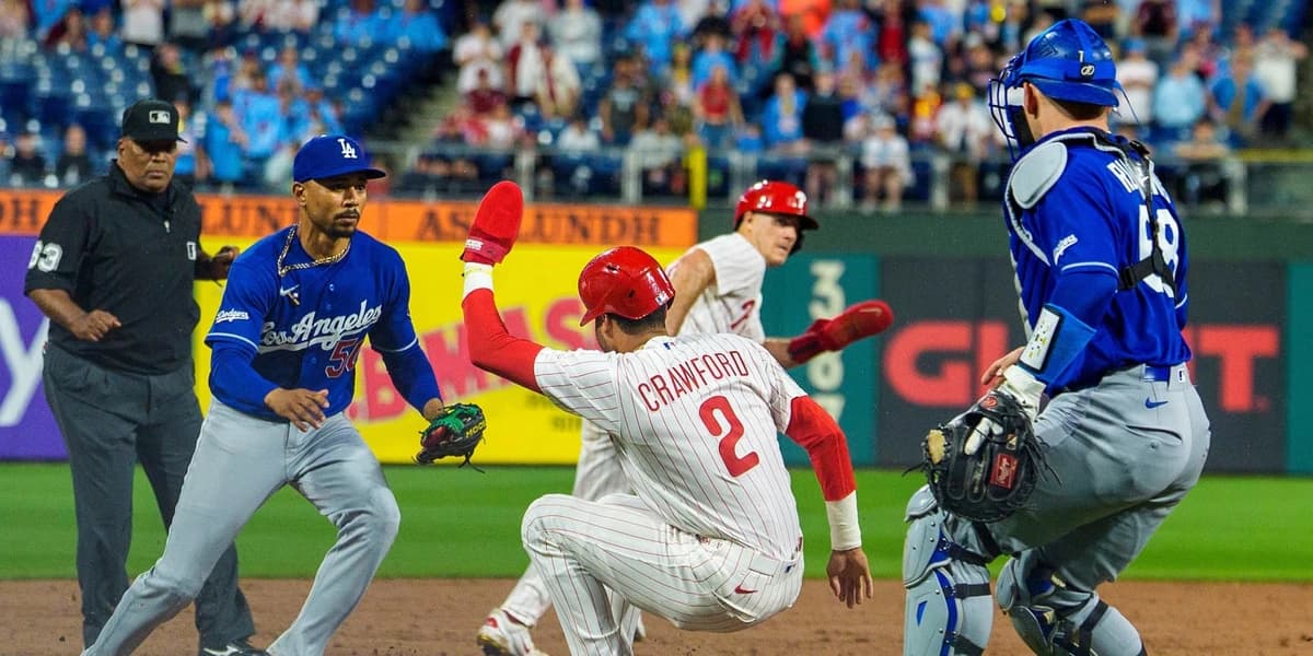 Phils' blunder on bases turns into chaotic game-ending 5-2-6-4 DP for Dodgers