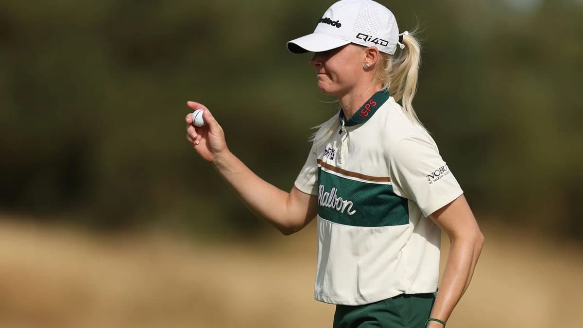 PIF London Championship: Anna Huang holds narrow lead over England's Charley Hull heading into final