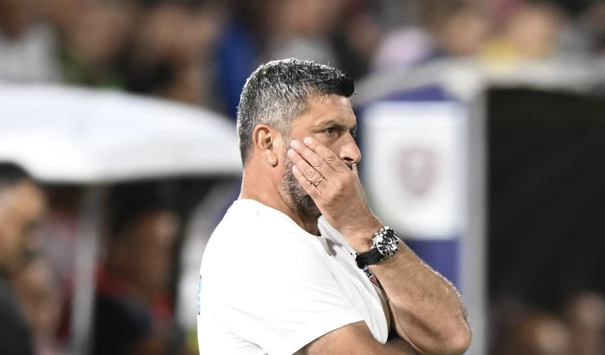 Pițurcă, despre antrenorul de la FCSB: ”Ar trebui să spun realitatea, dar nu pot să vorbesc despre B