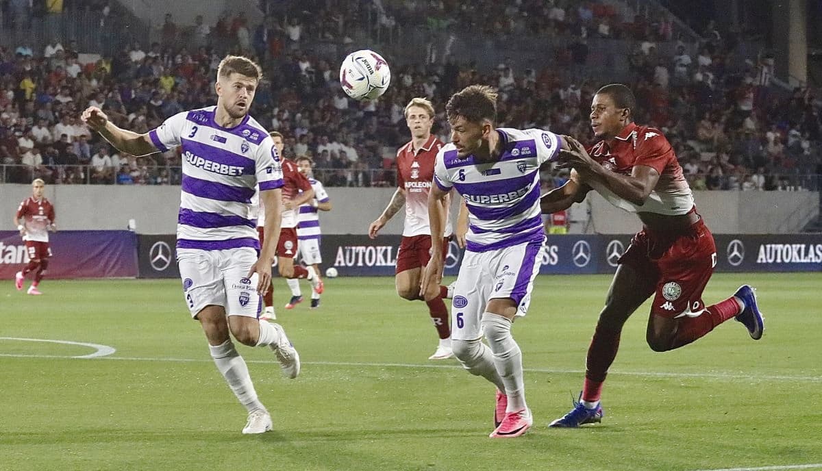Poli Timişoara - Rapid 0-2. Giuleştenii, victorie cu două goluri după minutul 80! Rezultatele zilei