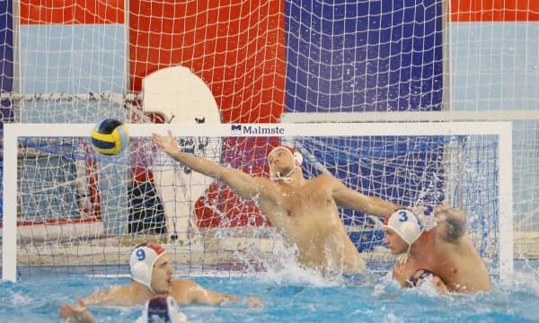 Polo pe apă: Steaua trimite finala cu CSM Oradea în meci decisiv