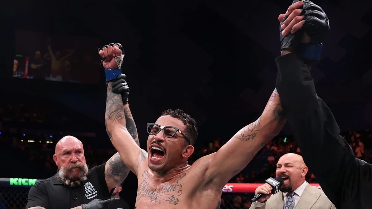 Prates stops Della Maddalena at UFC Fight Night Perth