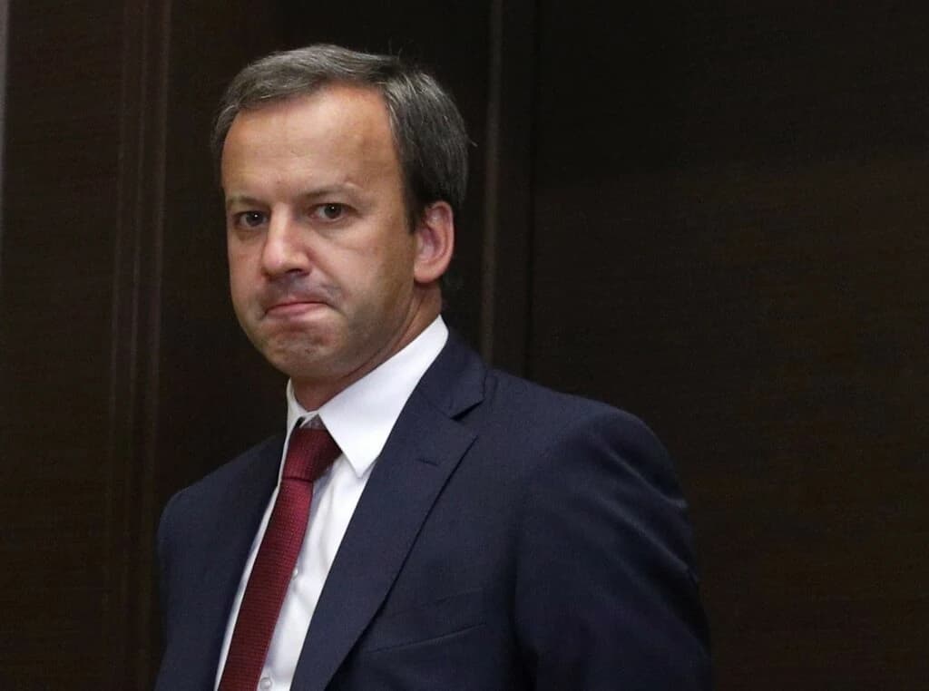 Președintele Federației Internaționale de Șah se suspendă din funcție după noile sancțiuni UE împotr