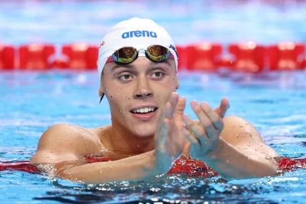 Prima reacție a lui David Popovici după ce s-a calificat în finala CE la 100 metri cu record al comp