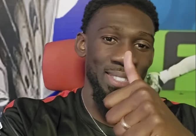 Prima reacție a lui Dylan Batubinsika după ce a semnat cu FCSB! Ce număr și-a ales