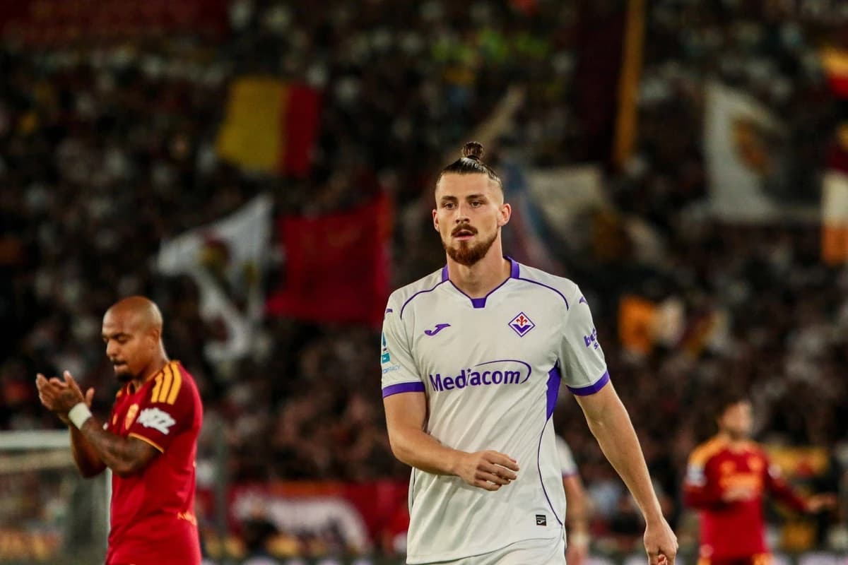 Pus la zid de presa din Italia, Radu Drăgușin a spus ce a găsit la Fiorentina