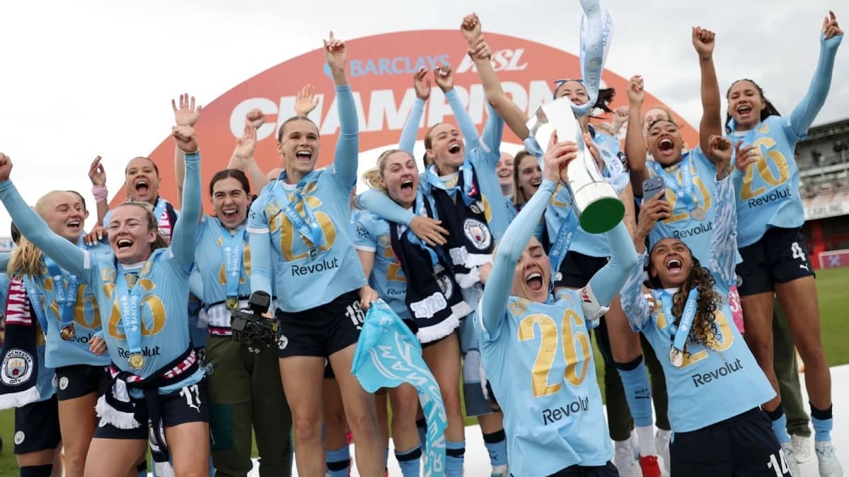 Putellas, LCL to open WSL season against Man Utd