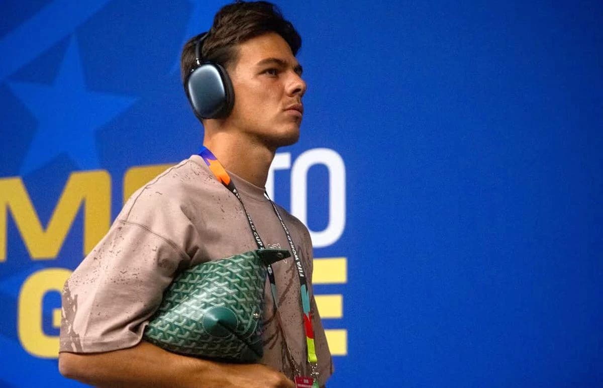 Qatar - Elveția » Akanji și Xhaka înfruntă cea mai slabă echipă de la Campionatul Mondial. Echipele
