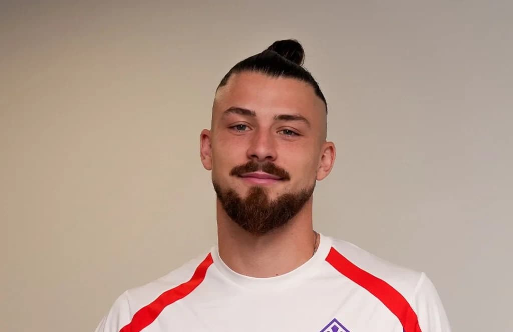 Radu Drăgușin a numit factorul decisiv care l-a făcut să aleagă transferul la Fiorentina: „A influen