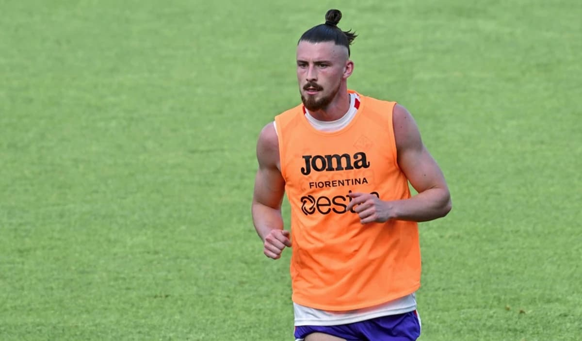 Radu Drăgușin, entuziasmat după ce a semnat cu Fiorentina: „A fost o alegere foarte ușoară”. Cine l-