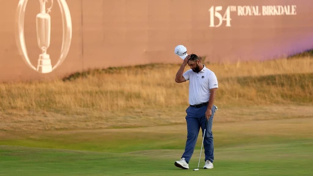 Rahm gets warning at Open for throwing club