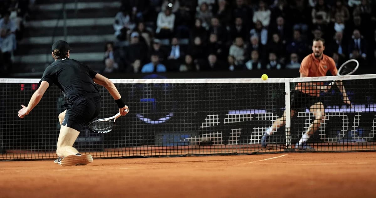 Rain halts Rome semi-final summit, Sinner’s hardest match since February