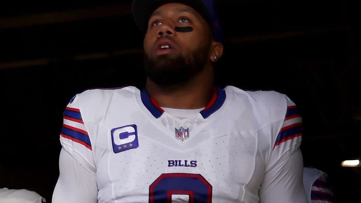 Rams OL Jackson punches Bills LB Chubb at midfield after 'emotional game'