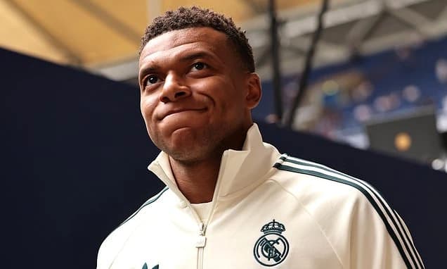 Ranking of the best players in world football revealed in EA SPORTS FC27's new ratings - with just O