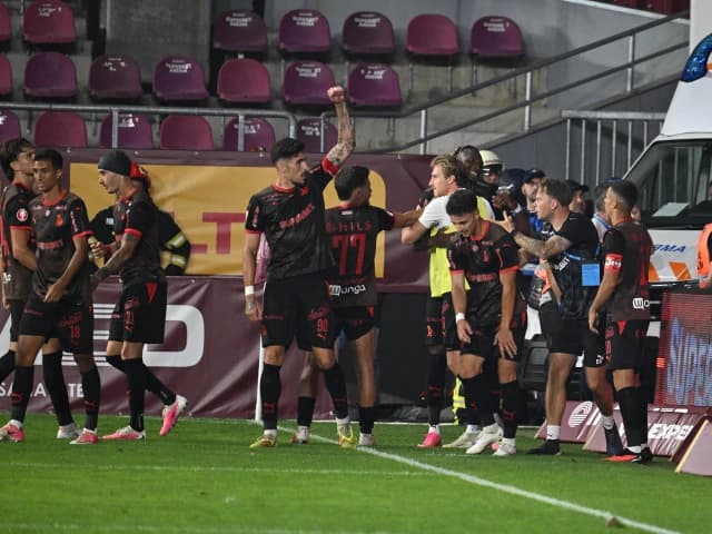 Rapid - Dinamo 0-1. Karamoko le-a adus ”Câinilor” o mare victorie în Giulești! Pancu a fost eliminat