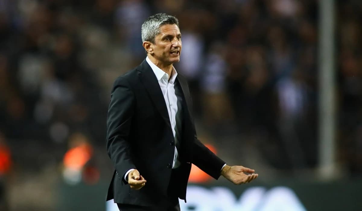 Răzvan Lucescu, despre înfrângerea din Cupa Greciei: “Când pierd un meci, parcă mor”. Anunţ legat de