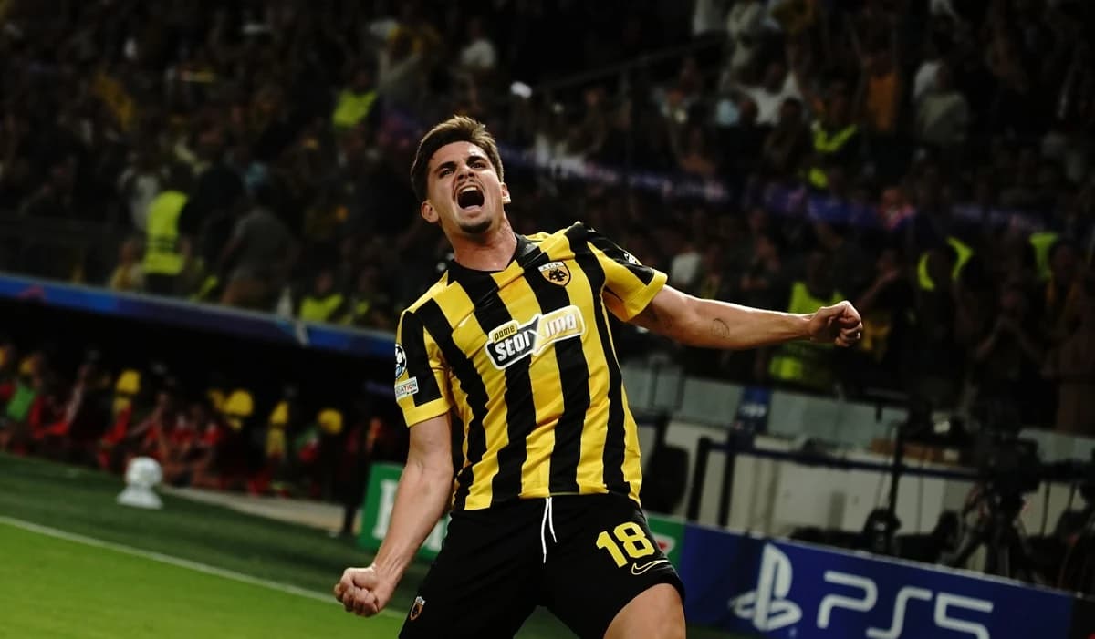 Răzvan Marin, veste mare înaintea meciurilor României! A fost desemnat jucătorul lunii în Grecia